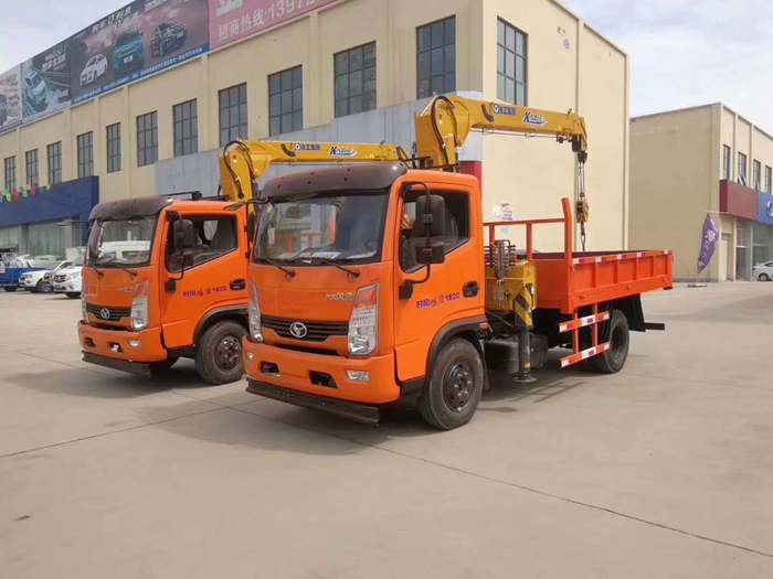 時風藍牌隨車吊