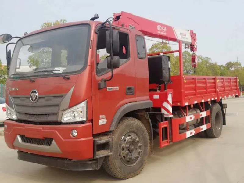 國六福田瑞沃隨車吊