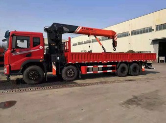 東風(fēng)華神新一代DV5尊享版國(guó)六前四后八隨車(chē)吊專(zhuān)用底盤(pán)隆重上市